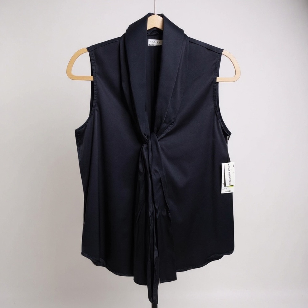 Bar III Women’s Navy Sleeveless Blouse with Tie Size‎ S